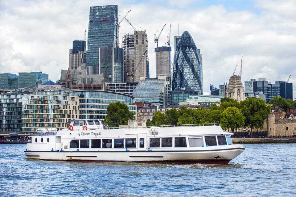Thames Cruise: Westminster to Tower Bridge (Butler’s Wharf) with optional return - Image 3